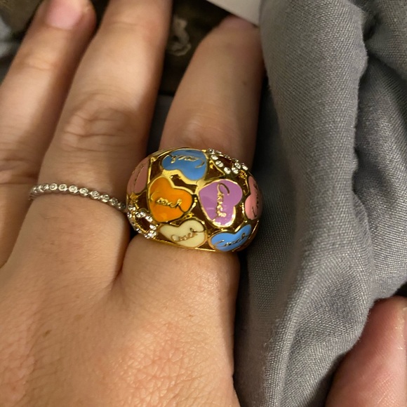 Coach Poppy Enamel and Rhinestone Hearts Ring - Picture 3 of 6